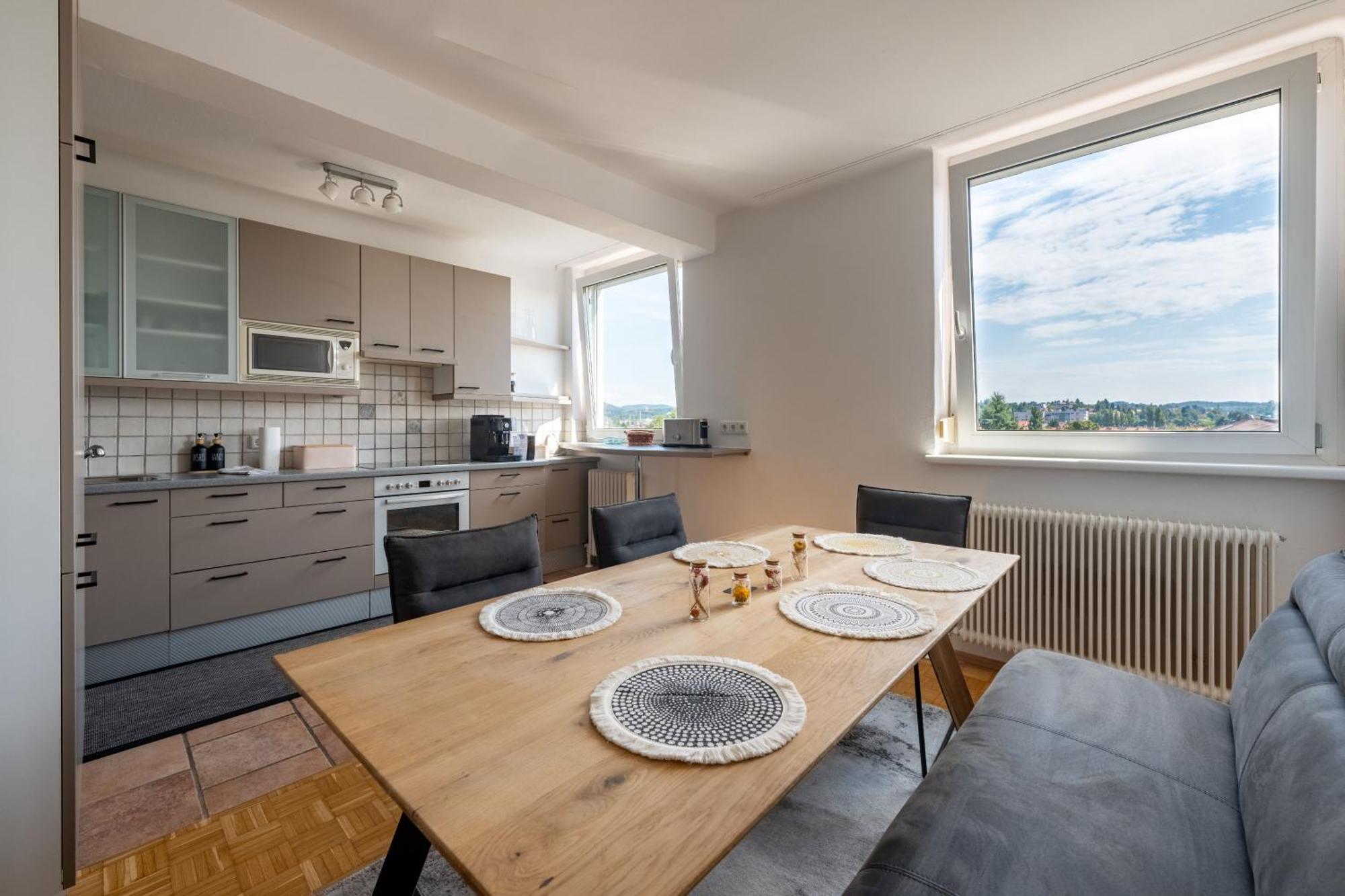 Tamliving Zentrum Luxus Parken Messe Wifi Traumaussicht Sunrise&Sunset Γκρατς Εξωτερικό φωτογραφία